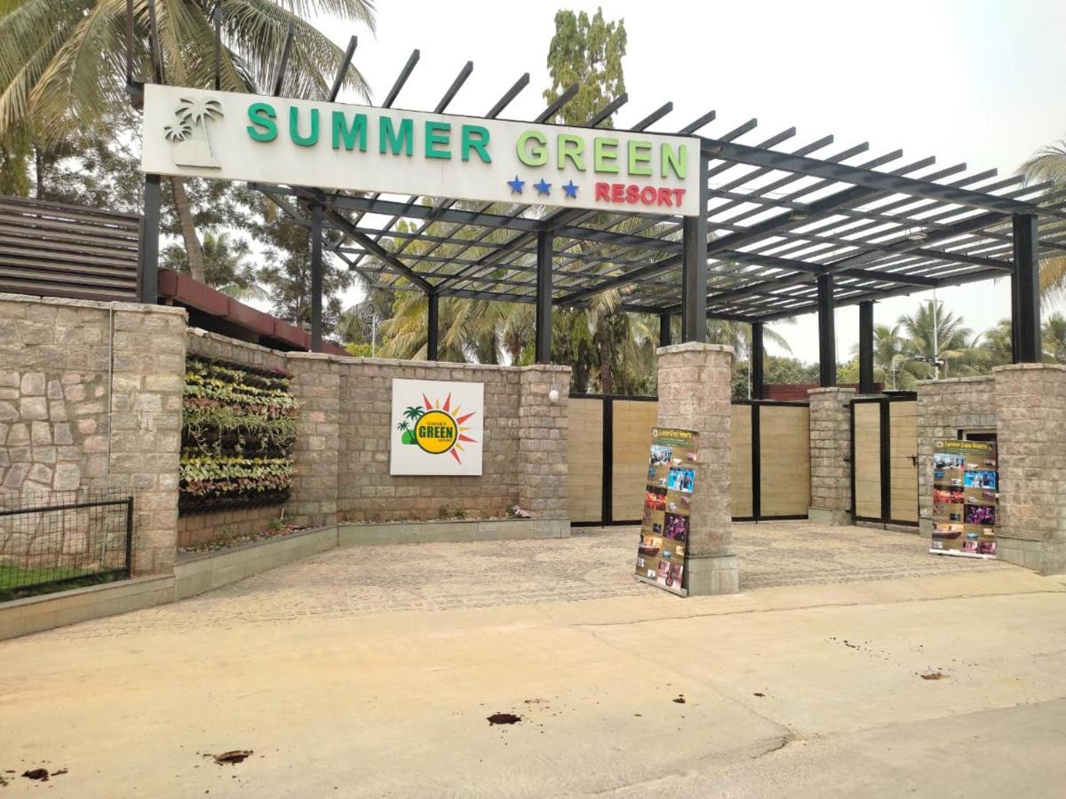 Summer Green Resort Haiderabad Buitenkant foto