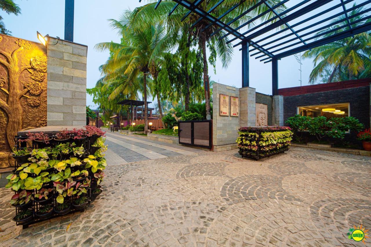 Summer Green Resort Haiderabad Buitenkant foto